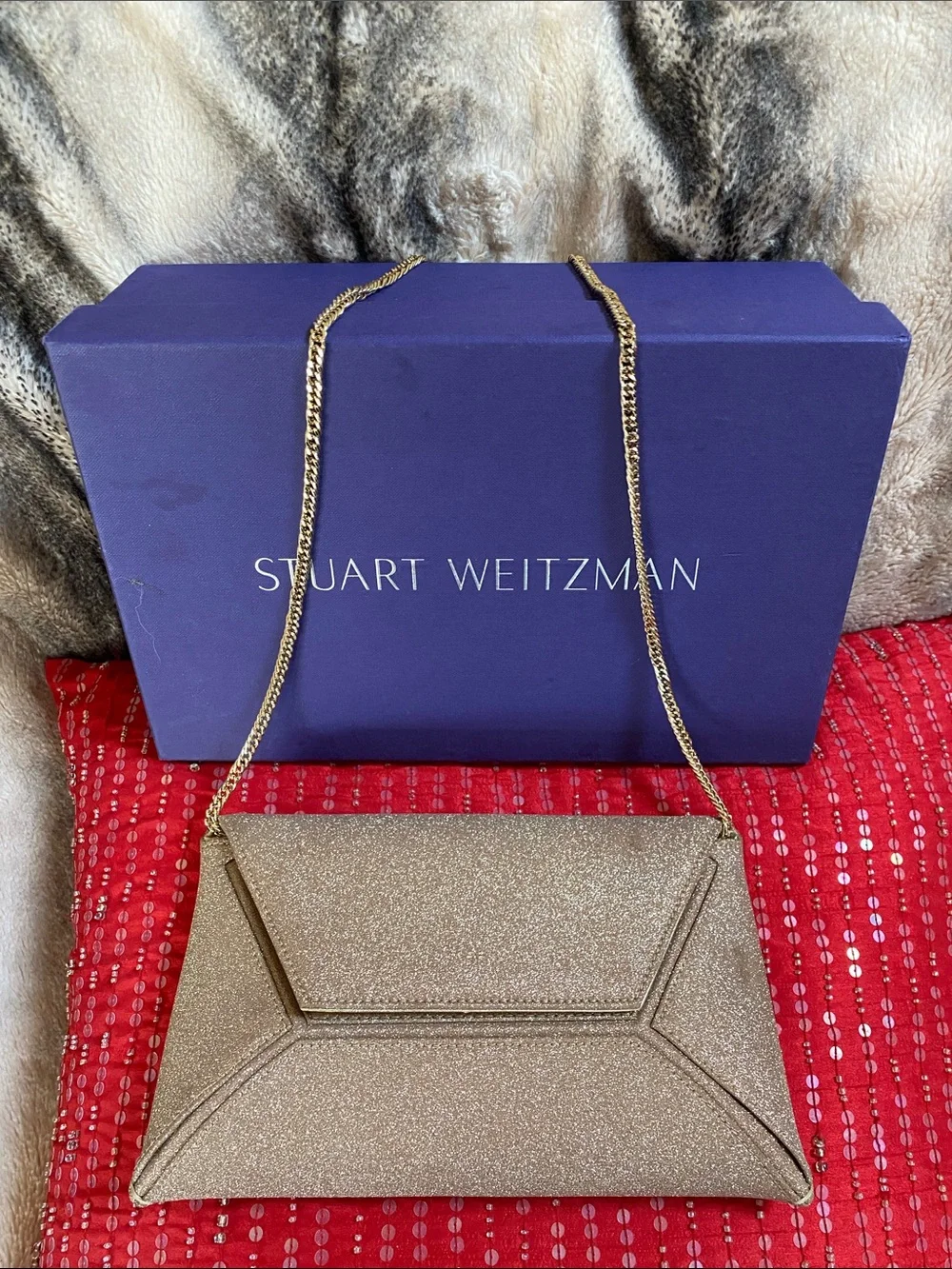 Stuart Weitzman With Certificates Sparkling Gold Logo Lining Bag With Gold Chain